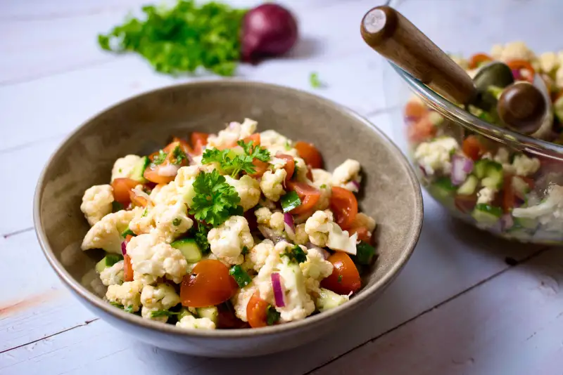 Super Crunchy & Fresh Cauliflower Salad